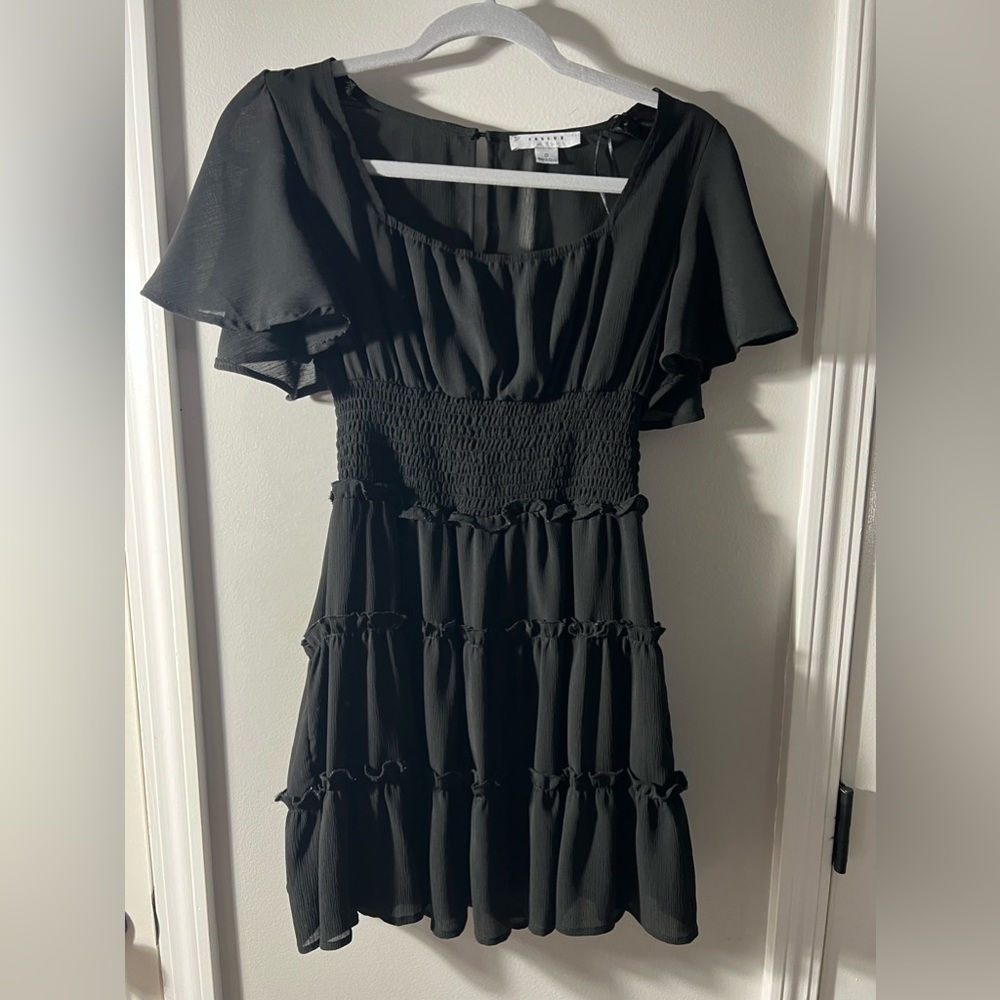 Women’s Mini Black Dress. In perfect condition. Size small